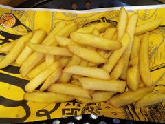 -UMAMI乌玛米披萨·汉堡·清真Halal(红岭北店)