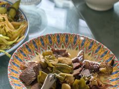 凉拌牛肉-努尔古丽奶茶