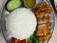 -佰搭果·广式茶餐厅(西华路店)