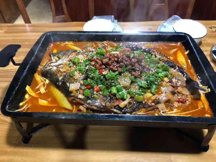 诸葛烤全鱼·烧烤小龙虾-"今天吃了他家烧烤,包装的还可以的,卫生保.