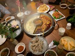 -佬土鹅肠火锅(解放路店)