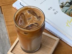 冰拿铁（SOE）-溯洄咖啡VORTEX COFFEE