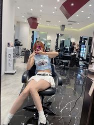 -BULB STUDIO 巴柏明星发型工作室