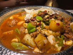 新疆大盘鸡-楼兰新疆主题餐厅(苏州中心店)