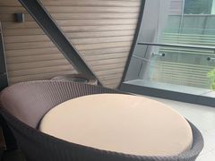 -上海滴水湖皇冠假日酒店