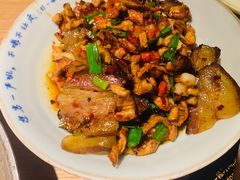 -吃饭皇帝大土家民族菜(正大广场店)