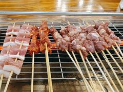 -哈尔滨小酒馆·鲜肉现穿自助烧烤(康新花园店)