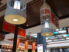 -阿瓦山寨·湘菜现炒·剁椒鱼头王(咸阳总店)