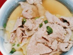-冯烫烫跷脚牛肉·川菜小馆(武胜西街店)