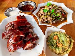 -黄记四更烤乳猪店