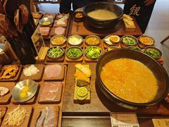 -银米·云南传统过桥米线(双廊黑金冠店)