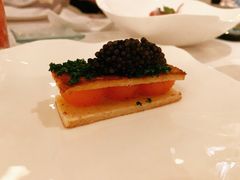 鸡蛋鱼子酱-Jean Georges