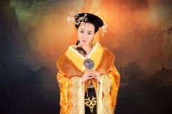 点击看大图 -盘子女人坊古装写真摄影(长春总店)