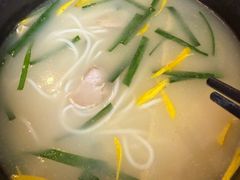 -桥香园云南过桥米线(红龙井店)