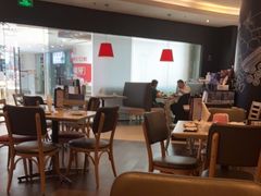 大堂-必胜客(兴华中路PH店)