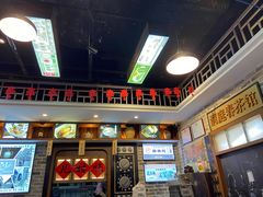 -黑白电视长沙小吃(美林M·LIVE天地东座店)
