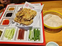 -肘子酥·天津菜·特色捞面(德云社店)