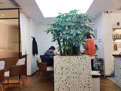 -Line 咖啡(石厦花园店)