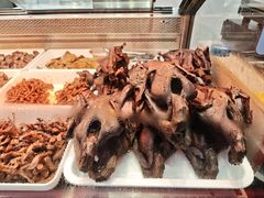 -张鸭子重庆特产卤味小吃(未来国际店)