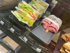 -星巴克臻选(华堂·新辰汇店)