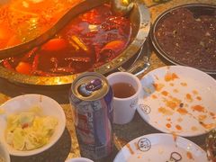 -茅草房·河畔园林火锅
