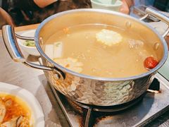 -潮界(LU·ONE凯德晶萃广场店)