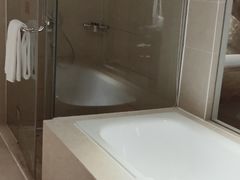 -武汉汉口火车站东方建国大酒店