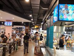 -Pier 21 (Terminal 21 Asok)