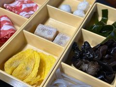 -呷哺呷哺 黄金牧场 (欢乐谷店)