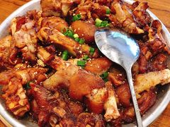 烤猪蹄-俏东方·海味水饺·青岛菜(崂山店)