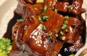 A Shan Braised Pork Belly