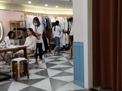 -拾光秀照相馆(石家庄勒泰中心店)