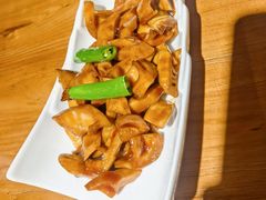 上海油焖笋-金枝玉叶上海人家食府(三里河店)