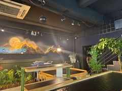 -鹿鸣山草本茶香火锅(园西路店)