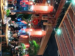 -野山舂·贵州现舂酸汤火锅(鸿通城店)