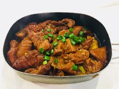 饭盒焖肥肠-渔娘渔家丹东海鲜(东直门店)