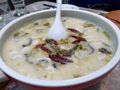 大树酸菜鱼-大树餐厅(红旗街万达店)