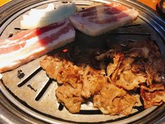 -老炉家木炭烤肉(长江国际店)