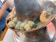 -一口猪海鲜浑锅·东北家常菜