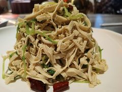 黑豆芽拌千张-金鸭季·北京烤鸭(深业上城店)