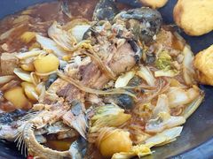 -粘豆包柴火铁锅炖