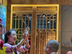 -老滇山寨•云南特色菜•地方菜•民族风情歌舞表演(金碧店)