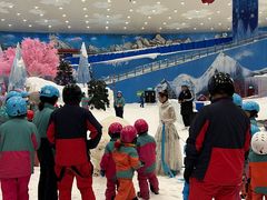 -长沙湘江冰雪世界