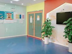 -LILY英语思维馆(玉泉路店)