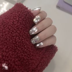 -IDO美甲美睫