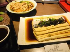 皮蛋豆腐-胖哥俩肉蟹煲(悦荟广场店)