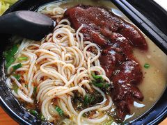 -花溪巷牛肉粉(泉城路店)