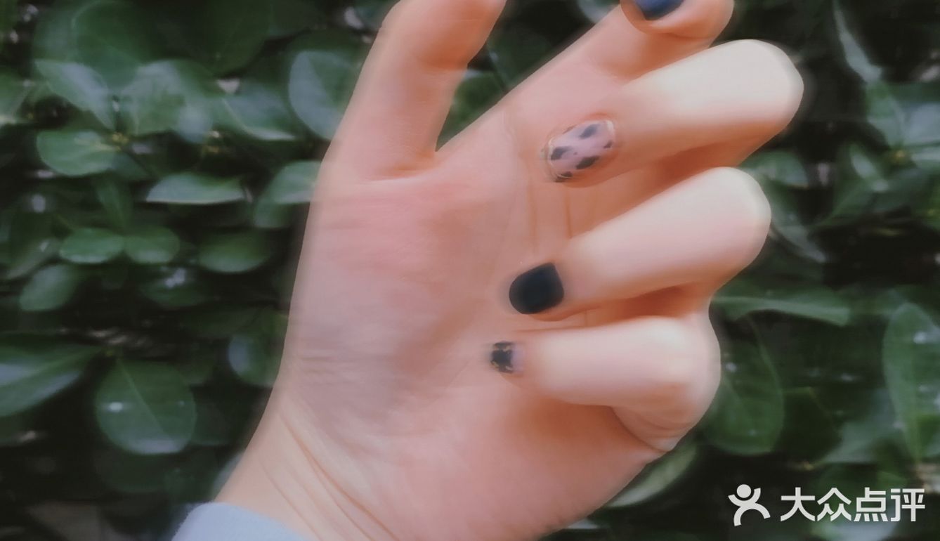 郑州探店｜让人很难不爱的小鬼美睫美甲店💅