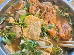 -柳州肥姨妈大骨螺蛳粉(老闵行店)