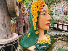 -呀路古热带植物园